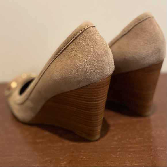 Coach, Size 9, Clay, Laney Kidsuede Wedge EUC - Picture 5 of 10